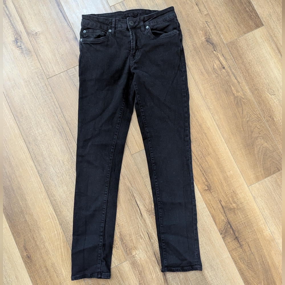 Aeropostale Women's Classic Black Skinny Jeans